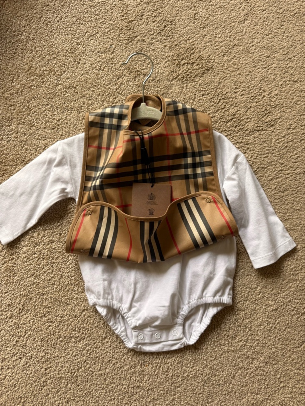 Burberry White Baby One-Piece with Beige Check Placket includes bib - Picture 5 of 6